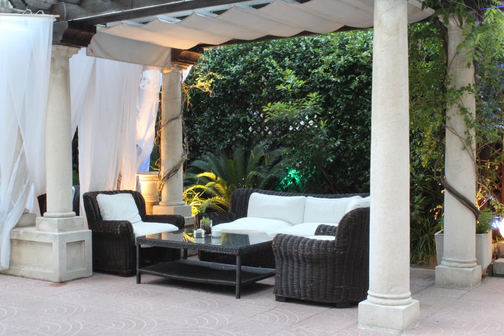 Hotel Miguel Angel Madryt Zewnętrze zdjęcie The Pergola