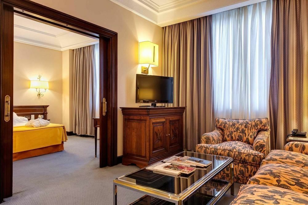 Hotel Miguel Angel Madryt Zewnętrze zdjęcie Suite